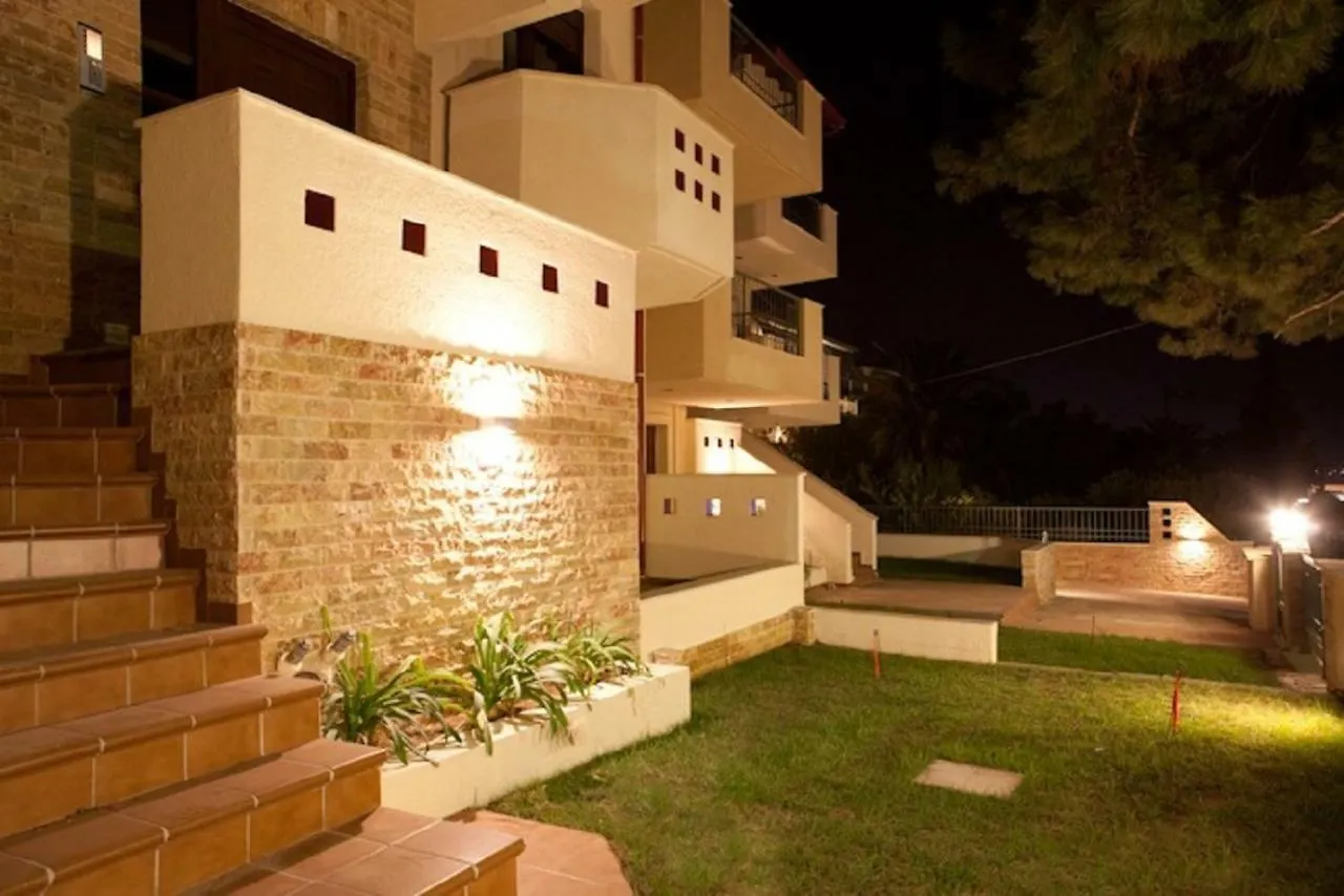 Alexandros Maisonettes Nea Moudania Holiday home